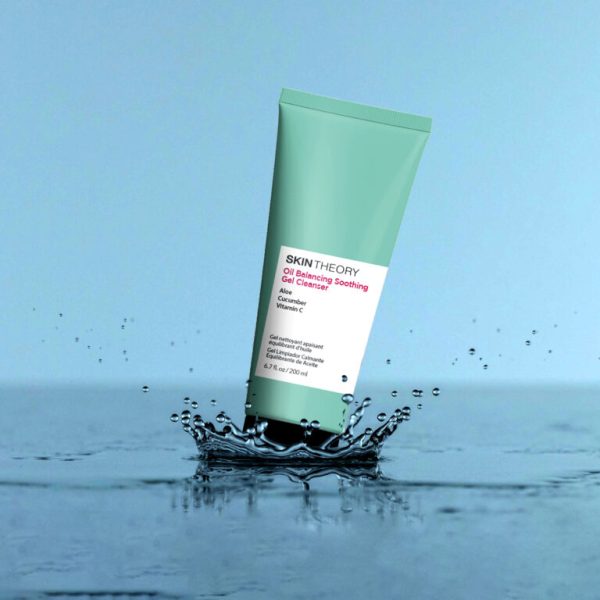 OIL BALANCING SOOTHING GEL CLEANSER - Image 2