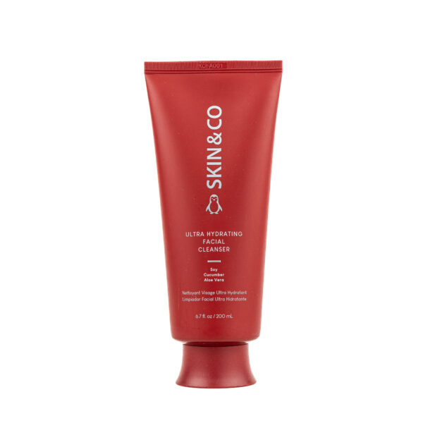 ULTRA HYDRATING FACIAL CLEANSER - Image 3